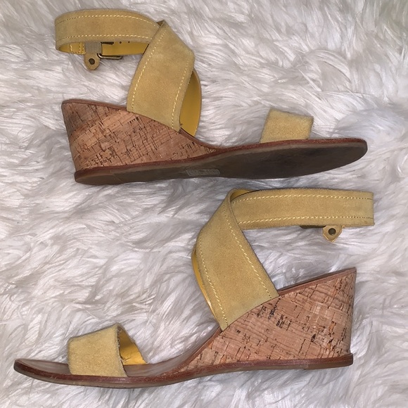 Dolce Vita Lettie Suede Wedge - Picture 4 of 7